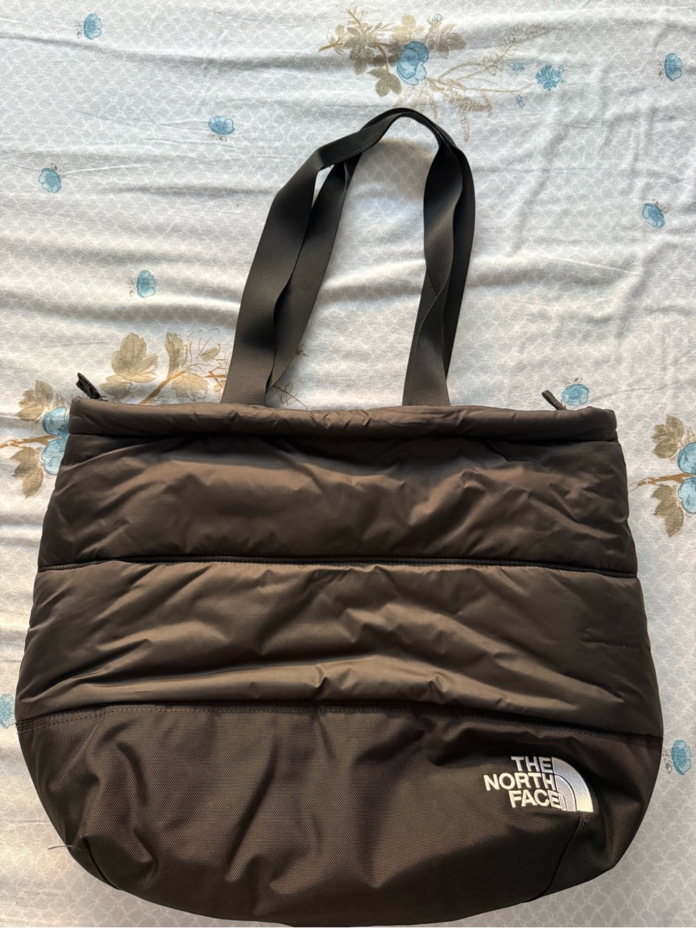 The North Face Black Quilted-Top Tote with Logo - Picture 3 of 6